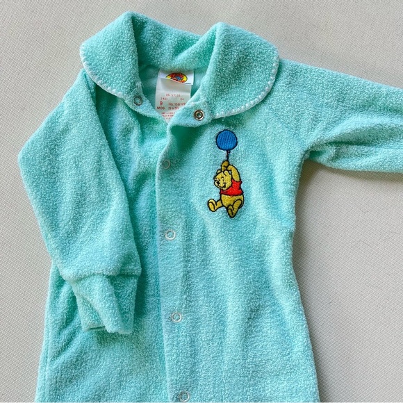 Vintage Winnie the Pooh Disney Baby One Piece Sleeper 6-9 Months 90s Y2K 80s - Picture 2 of 9